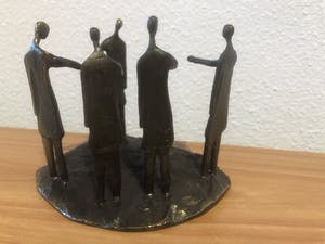 Corry Ammerlaan - Prachtig beeldje - WELKOM IN ONS MIDDEN " kopen? Bied vanaf 25!