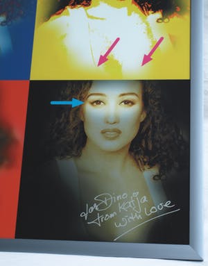 Niet of onleesbaar gesigneerd - Portret Katja Schuurman , “From Katja with Love” – ingelijst – 2011 kopen? Bied vanaf 1!