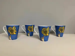 AcheterCorneille - 4 Mokken - De Zonnebloem en de Vogel - Auvers-sur-Oise - Hulde aan Van-Gogh? Enchérissez de 50!