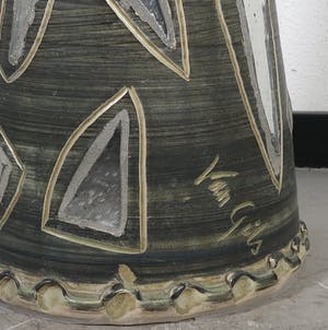 Tineke van Gils - Keramiek, Piëdestal (Groot) kopen? Bied vanaf 100!