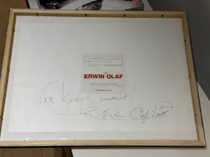 Erwin Olaf - 'De Boksschool' (Hope Series, 2005) - Gesigneerd & Persoonlijke Inscriptie kopen? Bied vanaf 1000!