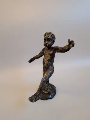 Astrid Veldhuyzen-Koppen - Mooi beeldje Astrid Veldhuyzen-Koppen kopen? Bied vanaf 45!