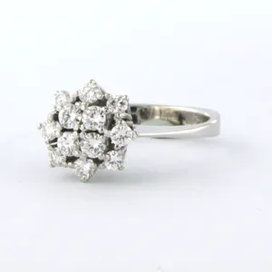 18k witgouden entourage ring bezet met briljant geslepen diamanten tot. 0,65ct kopen? Bied vanaf 550!