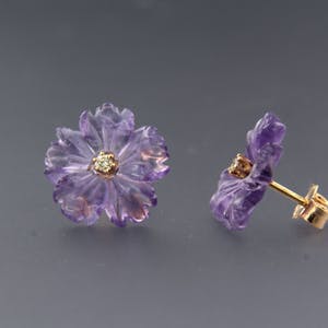 18K Goud - rood gouden oorknoppen bezet met amethist en diamant kopen? Bied vanaf 160!
