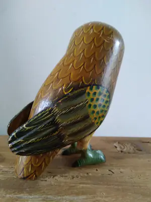 Niet of onleesbaar gesigneerd - handgemaakte houten uil kopen? Bied vanaf 1!