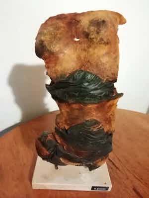 Niet of onleesbaar gesigneerd - Andrés Gómez Yuste, uniek beeld: Anclajes (Ankers) verkocht voor € 1!