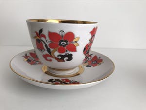 Lomonosov - Set van twee Lomonosov porseleinen koppen en schotels ‘Rode Haan’ - 22 k goud kopen? Bied vanaf 65!