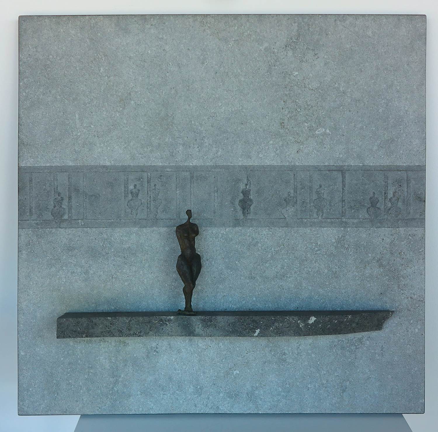 Franz Josef Vanck - Wandobject (buiten) van natuursteen, brons en ijzer kopen? Bied vanaf 500!