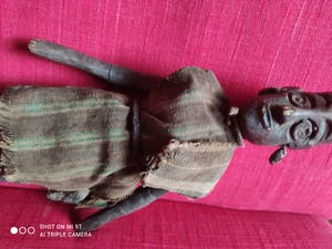 Dogon - houten POP, aangekleed kopen? Bied vanaf 1!