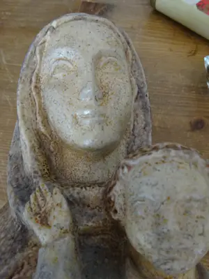 Albert Meertens - Maria en kind in steengoed met zoutkristallen- Beesel Terraco kopen? Bied vanaf 275!