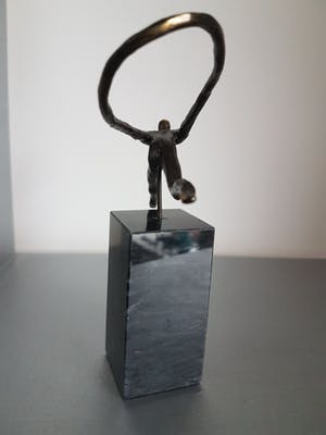 Corry Ammerlaan - Beeld "De sprong wagen" kopen? Bied vanaf 20!