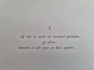 Harry van Kruiningen - Achnaton kopen? Bied vanaf 55!