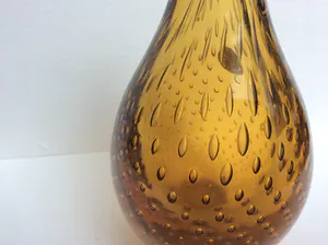 Hirschberg - Vintage Ambergele vaas met luchtbellen kopen? Bied vanaf 65!