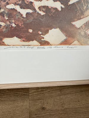 Marcel Schellekens - Kleurenlitho ‘Twee Stoelen’ kopen? Bied vanaf 120!