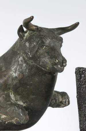 Wim Steins - Moderne compositie met stier in brons en ijzer kopen? Bied vanaf 1000!