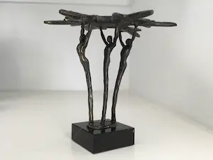 Corry Ammerlaan - Sculptuur “ De vier jaargetijden “. DE WINTER “ kopen? Bied vanaf 1!