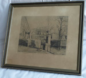 Frans IJserinkhuijsen - Ingelijste ets, “Overtoomse Sluis, Amsterdam” - 1945 kopen? Bied vanaf 35!