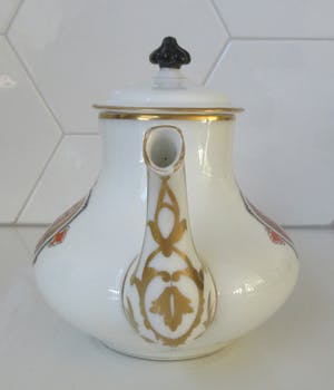 Niet of onleesbaar gesigneerd - Vieux Paris - Antieke 19e eeuwse porseleinen theepot - Directoire stijl kopen? Bied vanaf 1!