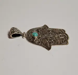 Grote zilveren hanger met turquoise , hand van Fatima kopen? Bied vanaf 65!