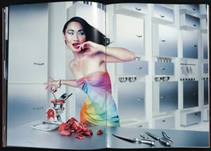 Erwin Olaf - Fotoboek, Silver (Gesigneerd) kopen? Bied vanaf 180!