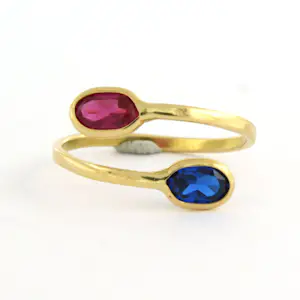 Acheter18k geel gouden ring bezet met robijn en saffier ringmaat 16.5(52)? Enchérissez de 130!