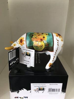 Marianne Bey - Selfportrait Rembrandt & Sunflowers van Gogh kopen? Bied vanaf 80!