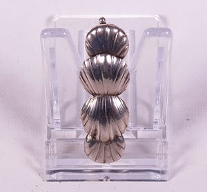 Zilveren broche met schelpjes. kopen? Bied vanaf 1!