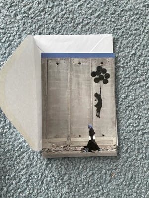 Banksy - Bristol's Home Sweet Home met varia kopen? Bied vanaf 50!