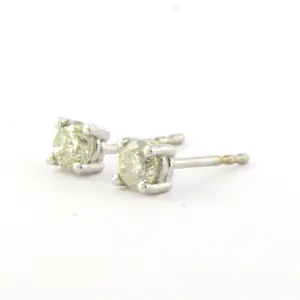 14k wit gouden solitair oorknoppen met briljant geslepen diamant tot. 0,46ct kopen? Bied vanaf 280!