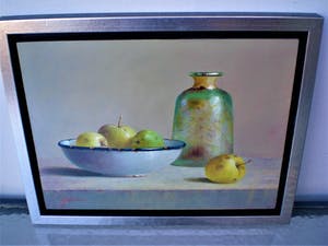 Hans Habraken - Stilleven oude fles en emaillen schaal appels kopen? Bied vanaf 450!