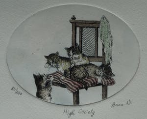 Niet of onleesbaar gesigneerd - 3 Ingelijste etsen met katten – gesigneerd Anna W. kopen? Bied vanaf 1!