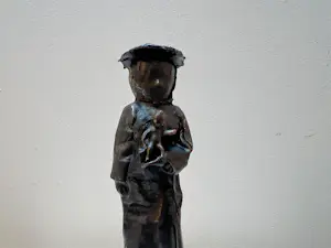 Nicolas Dings - Bronzen sculptuur | Mother earth kopen? Bied vanaf 200!