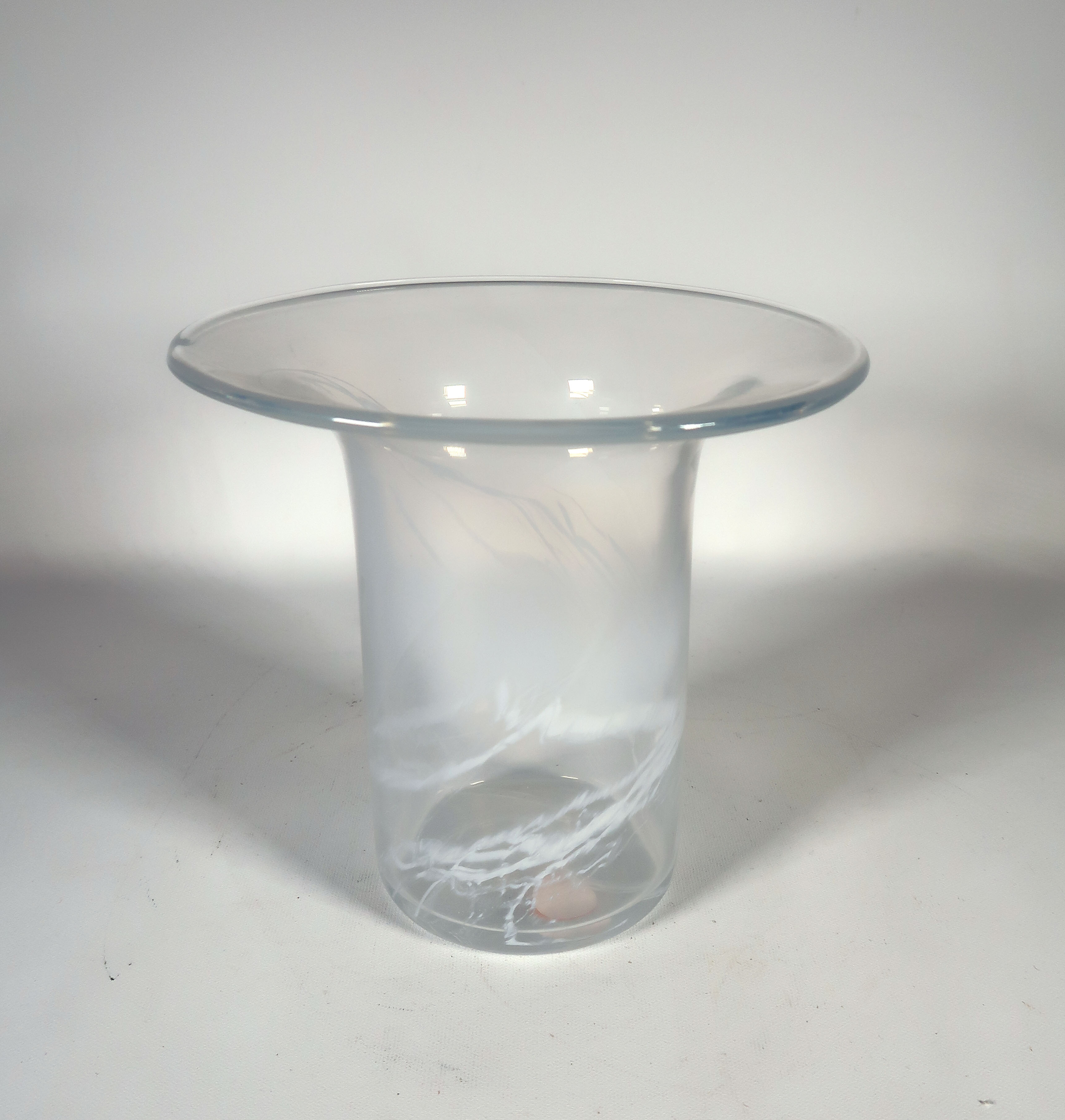 Willem Heesen - Glas, Trechtervaas kopen? Bied vanaf 1!