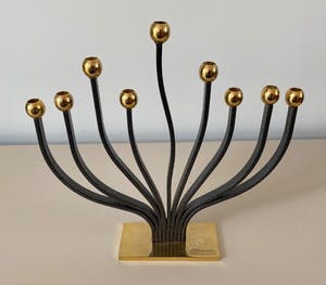 Niet of onleesbaar gesigneerd - Karshi Menorah kandelaar 24k gold plated kopen? Bied vanaf 1!