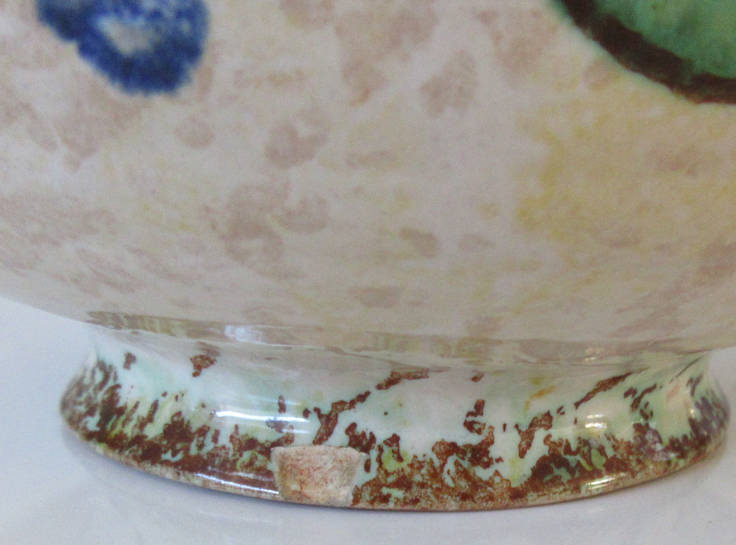 Niet of onleesbaar gesigneerd - Angelo Kunstaardewerk - Grote platelen snavelkan decor Bemo kopen? Bied vanaf 1!