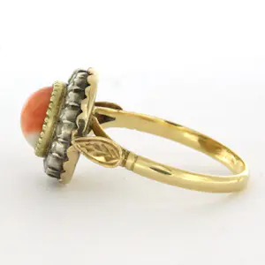 14k goud en zilver ring met koraal en roos geslepen diamant tot. 0.15ct kopen? Bied vanaf 560!