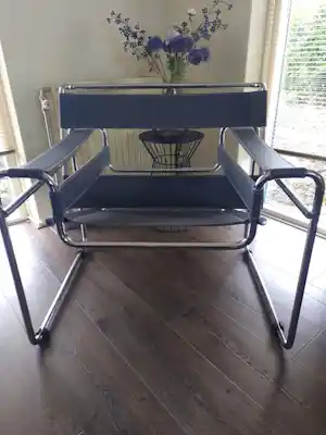 Marcel Breuer - Wassily designstoel. verkauft für € 200!
