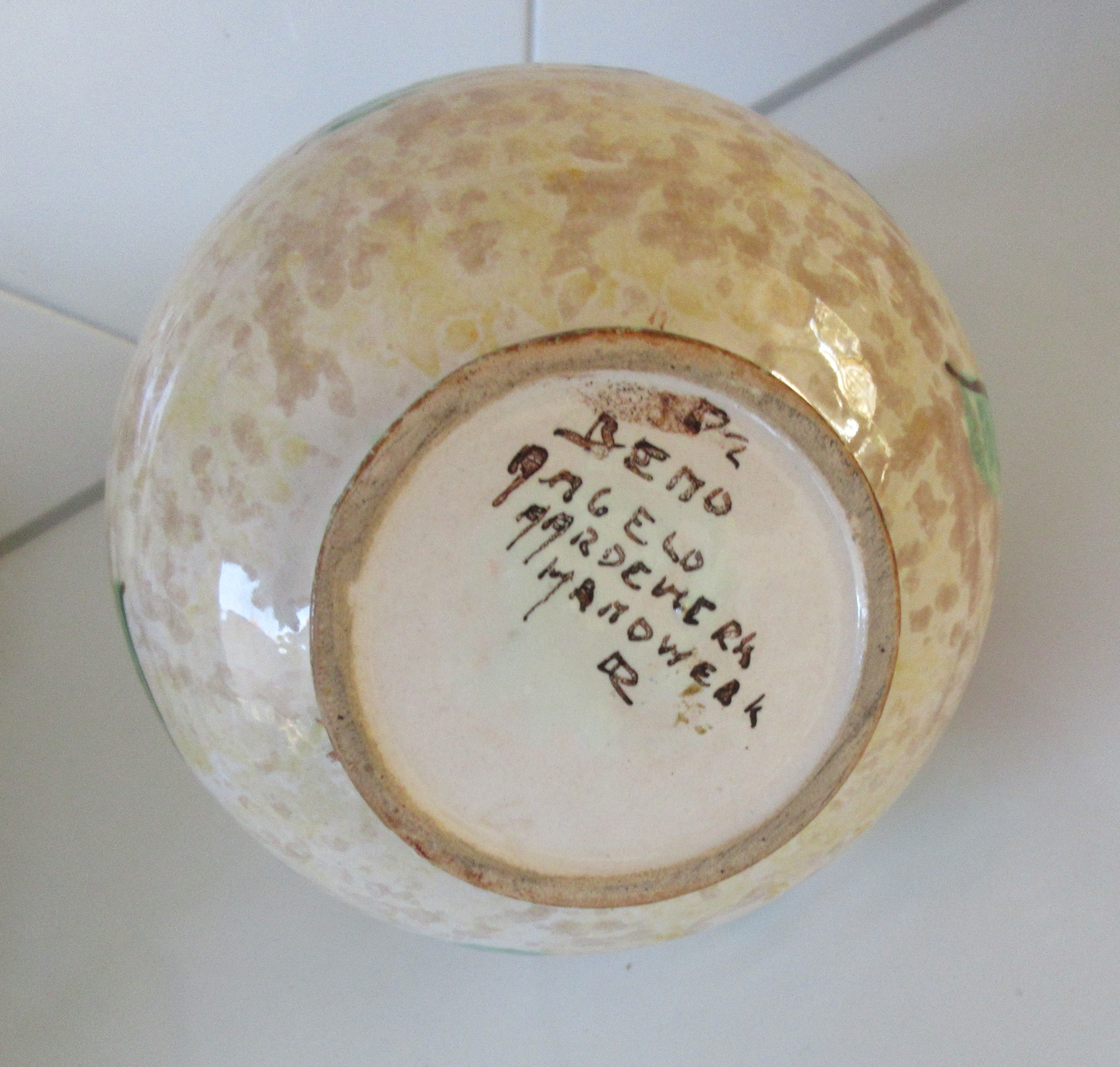 Niet of onleesbaar gesigneerd - Angelo Kunstaardewerk - Grote platelen snavelkan decor Bemo kopen? Bied vanaf 1!