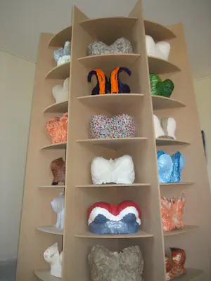 Madeleine Corbey - Voor elk wat wils kopen? Bied vanaf 300!