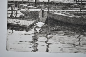 Willem Witjens - grote heldere ets - verstilde scene met vissersboten - 1929 kopen? Bied vanaf 60!