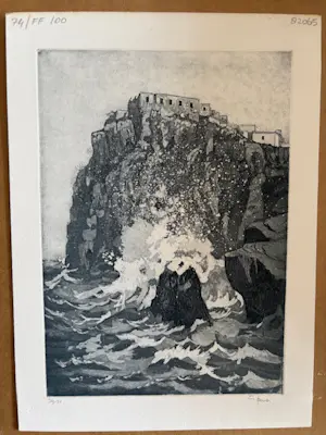 Giorgio Ferrari - Onstuimige zee bij rotsen kopen? Bied vanaf 25!