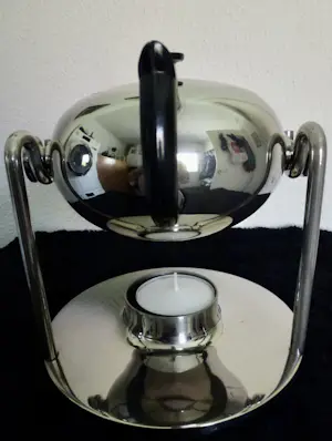 Curiosa - Vintage Tuimel theepot - Bakeliet en Chroom - jaren '50. kopen? Bied vanaf 50!