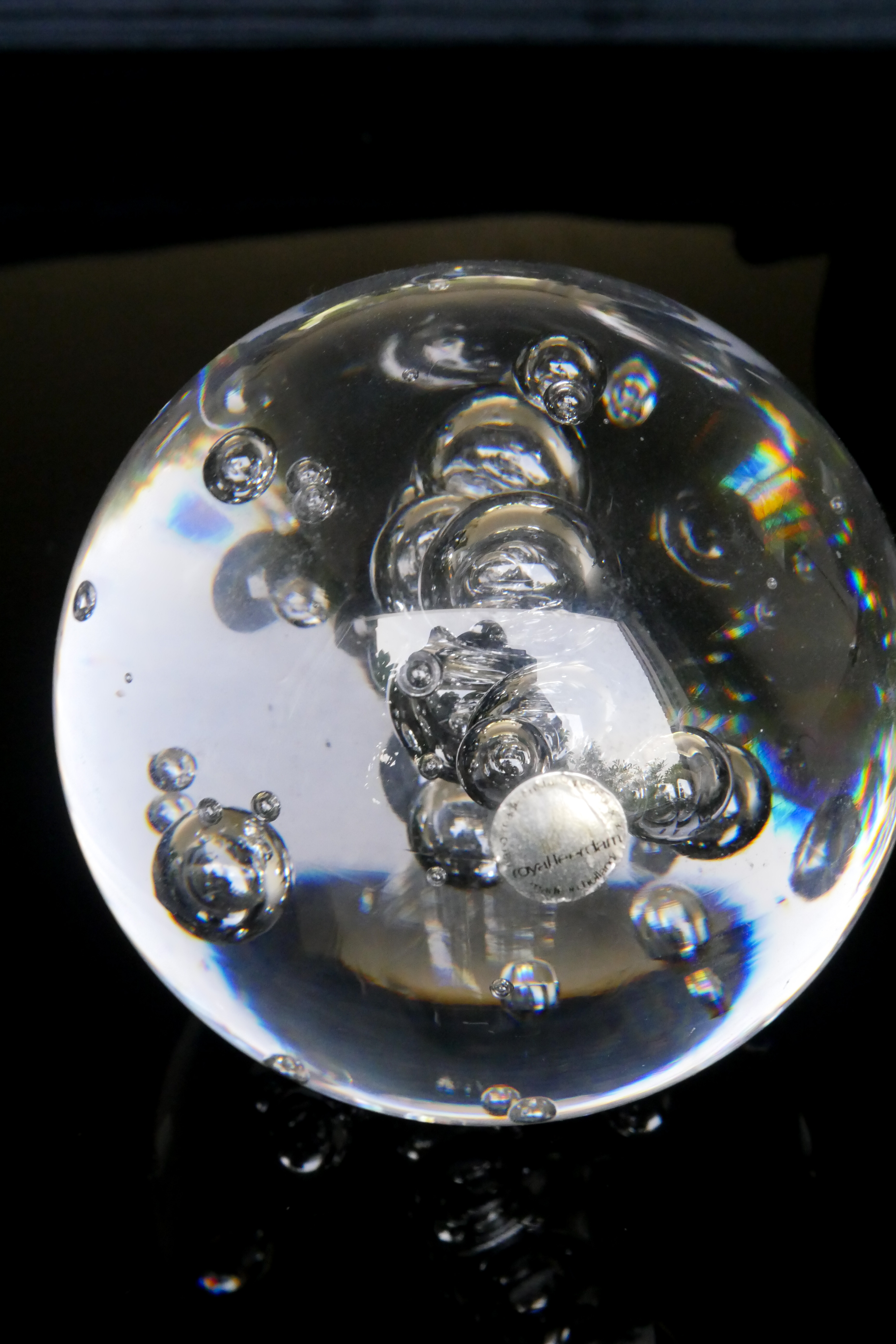 Floris Meydam - Bol Presse-papier met luchtbellen kopen? Bied vanaf 20!