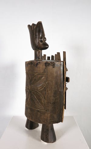 Luba - Sanza muziekinstrument met halfronde klankkast en bamboe tongen kopen? Bied vanaf 1!