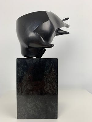 Willem Lenssinck - bronzen beeld op granieten sokkel - 'Tournedos' - 1991 (Uniek exemplaar) kopen? Bied vanaf 1950!