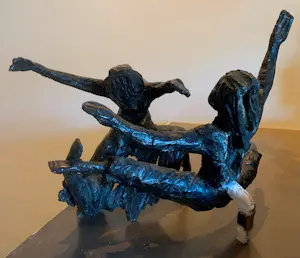 Avi Kenan - Gepatineerd bronzen sculptuur: dansend paar kopen? Bied vanaf 995!