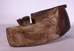 Lwalwa - Masker van hout met vierkante mond kopen? Bied vanaf 1!