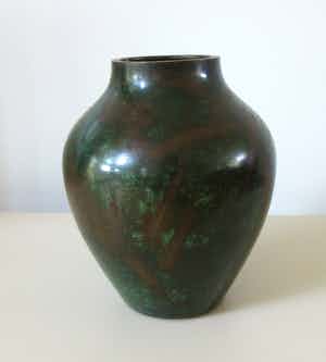 WMF Ikora Paul Haustein School Messing vaas verkocht voor € 50!