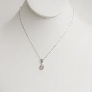 Set met toermalijn en diamanten (hanger, oorbellen en ring) kopen? Bied vanaf 1450!