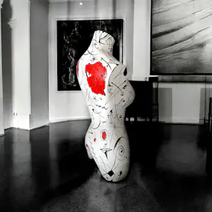 Elva Polyakova - Girl in de ruimte kopen? Bied vanaf 200!